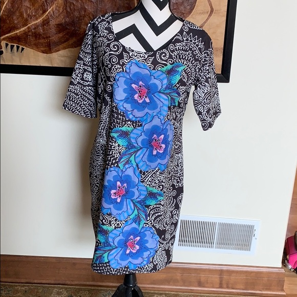 Desigual dress - Picture 1 of 2